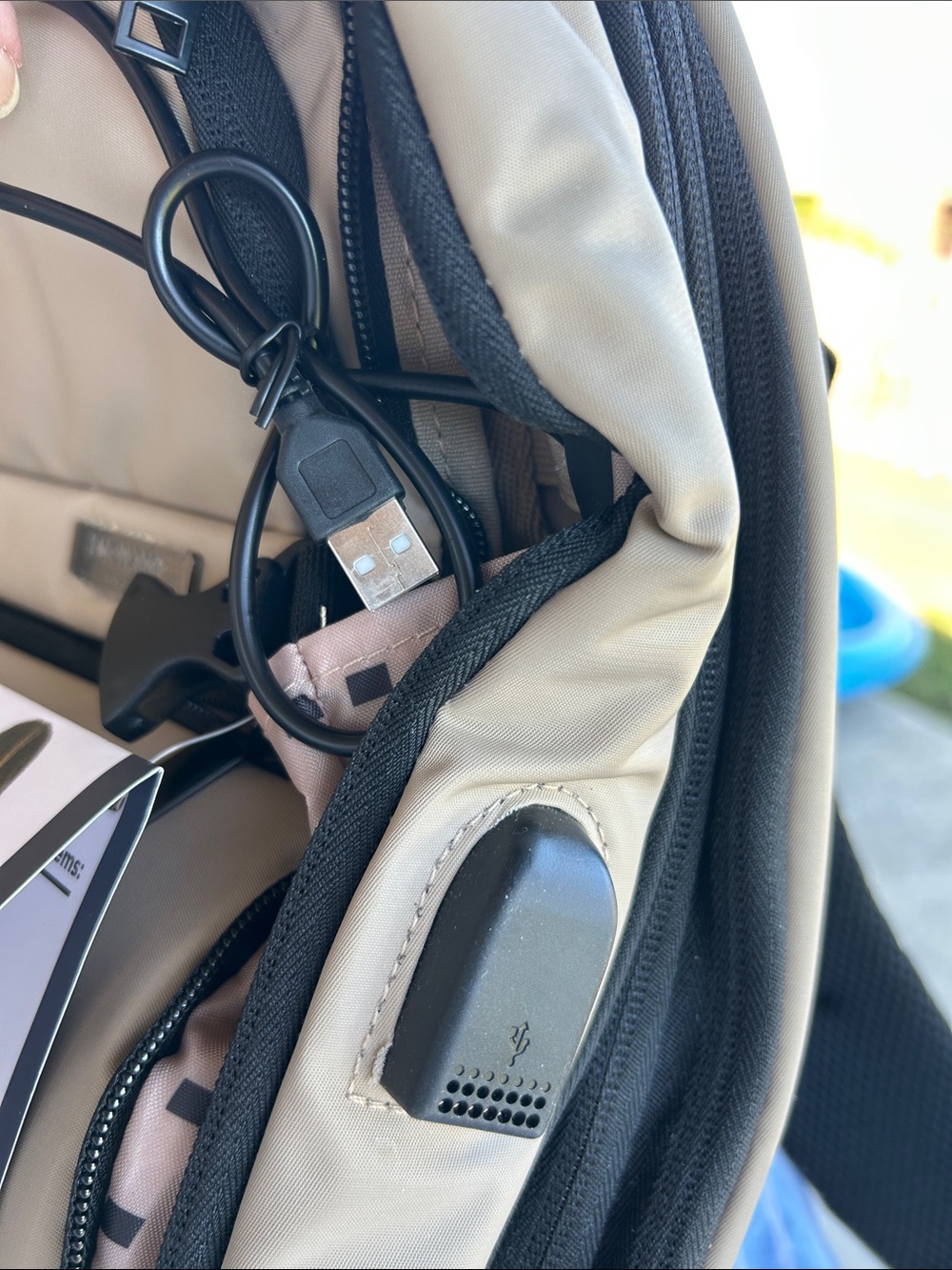 Duchamp London Expandable Travel Backpack Suitcase NEW - Picture 14 of 16